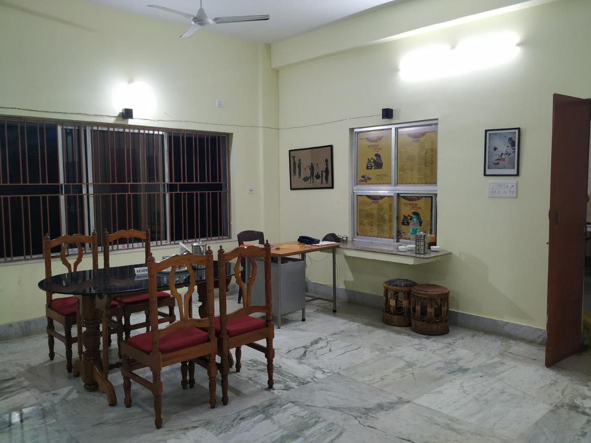 Bhalobasa Anandabas Hotel โบลปูร์ ภายนอก รูปภาพ